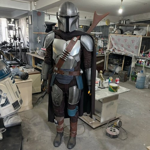 Mandalorian life size - life,