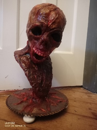 Life size bust statue zombie - bust,