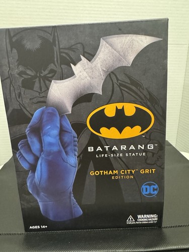 Cryptozoic batman batarang 1 - batarang, 1:1