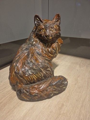 Life sized sitting cat - life-sized,